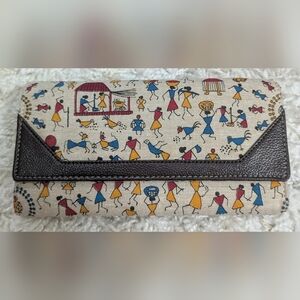 NWOT Fabric Wallet 4.5 X 7.5 in